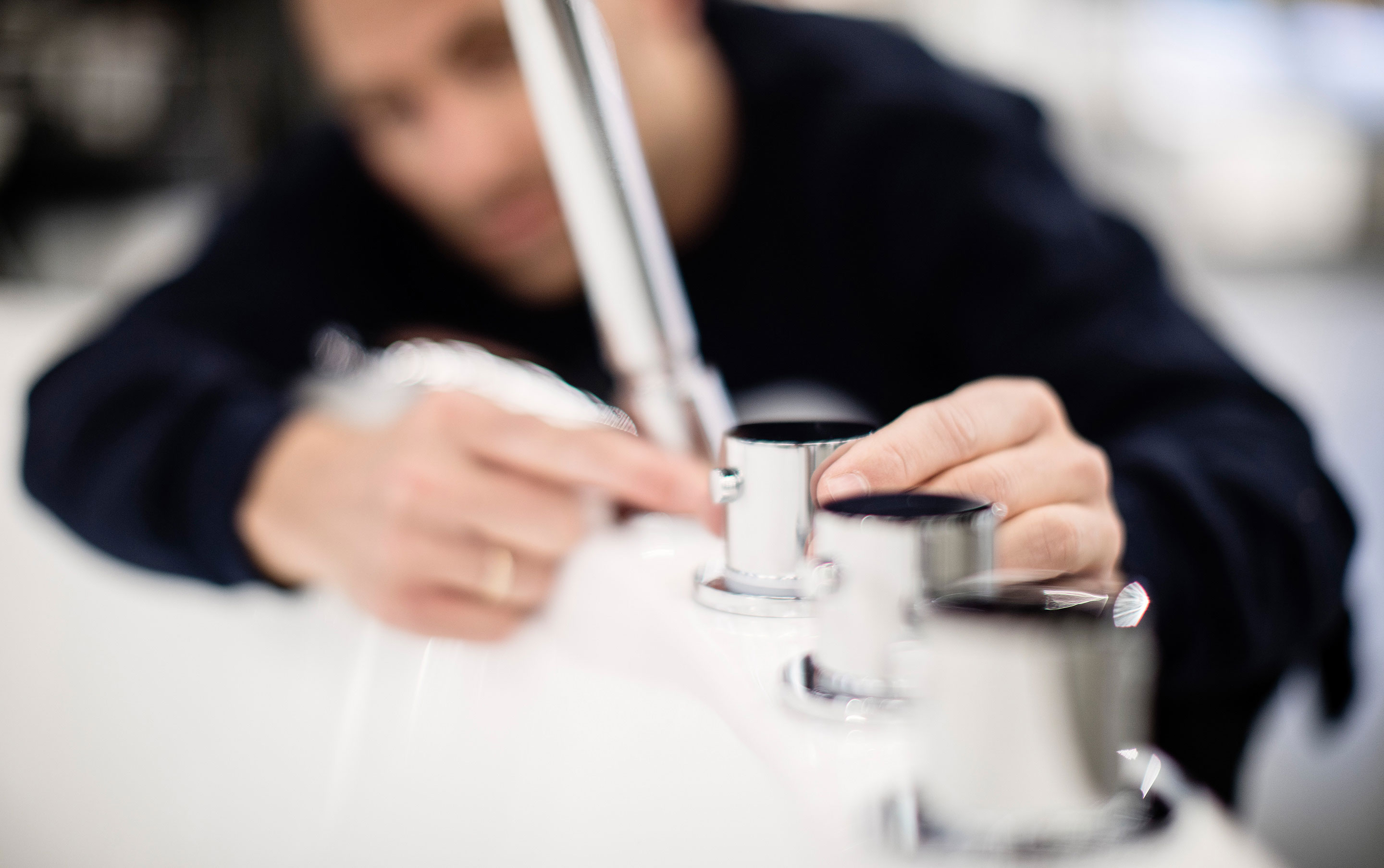 Brathen Ror Og Varme () Brathen Ror Og Varme